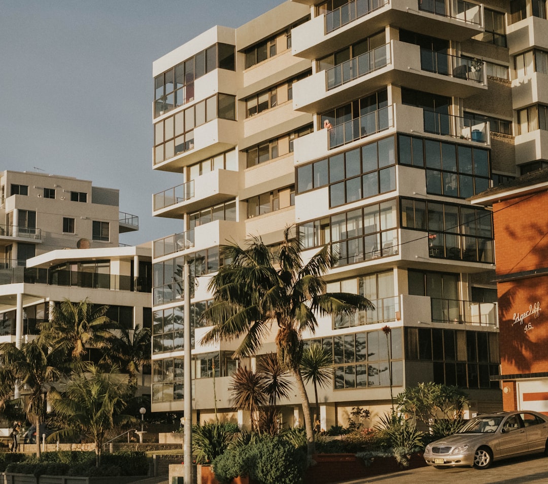 Informes semanales automáticos: controla tu inmobiliaria sin Excel